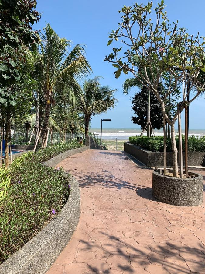 Timur Bay Groundfloor Pool & Seaview Kuantan Zewnętrze zdjęcie